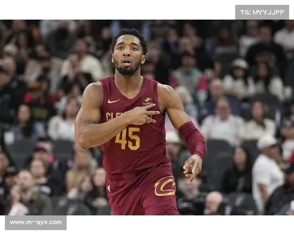 哈利伯顿球衣入选中国博物馆永久收藏成历史性时刻